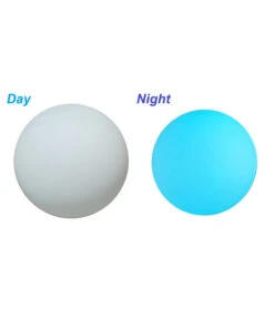 Farmet Kunststoff-Ball Sirio Fluoreszierend, Weiß -Eleganter Garten 4186425 WE FS 001 SIRIOBall30cmFLUORESZIERENDWEISS