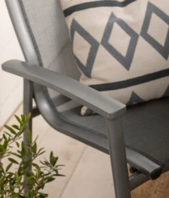 Dehner Stapelstuhl Hochlehner Chicago -Eleganter Garten 4210274 WE DE 001 DehnerStapelstuhlChicago