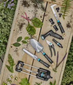 GARDENA Bypass Gartenschere Ecoline -Eleganter Garten 6916084 WE MO 006 GardenaGartenschereEcoline