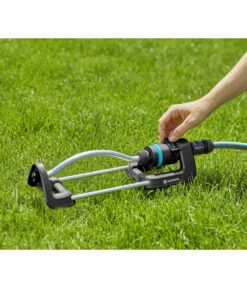 GARDENA Viereckregner Ecoline 33 GARDENA Viereckregner Ecoline -Eleganter Garten 6916175 WE DE 003 GardenaViereckregnerEcoline