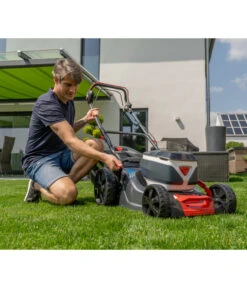 AL-KO Akku-Rasenmäher 46.2 LI SP-W Comfort, Inkl. Akku -Eleganter Garten 6942718 WE DE 006 AkkuRasenmaeherSPWComfort