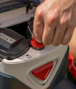 AL-KO Akku-Rasenmäher 46.2 LI SP-W Comfort, Inkl. Akku -Eleganter Garten 6942718 WE DE 007 AkkuRasenmaeherSPWComfort